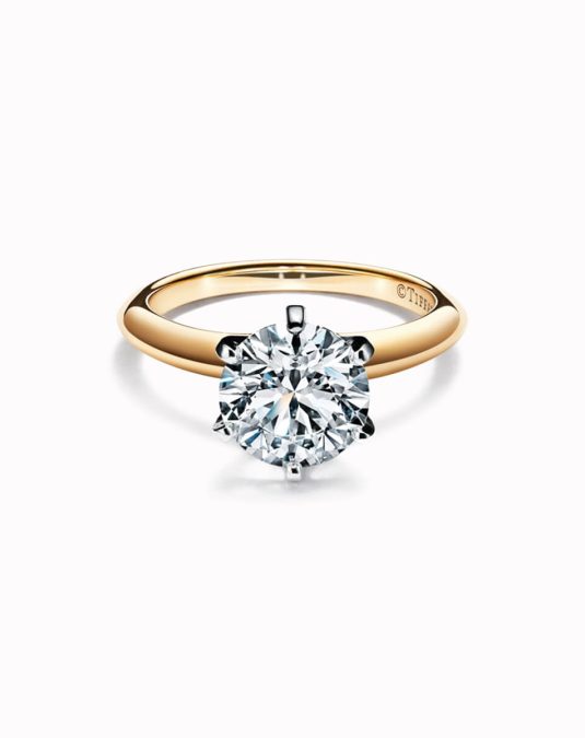 Engagement Ring in 18k Yellow Gold