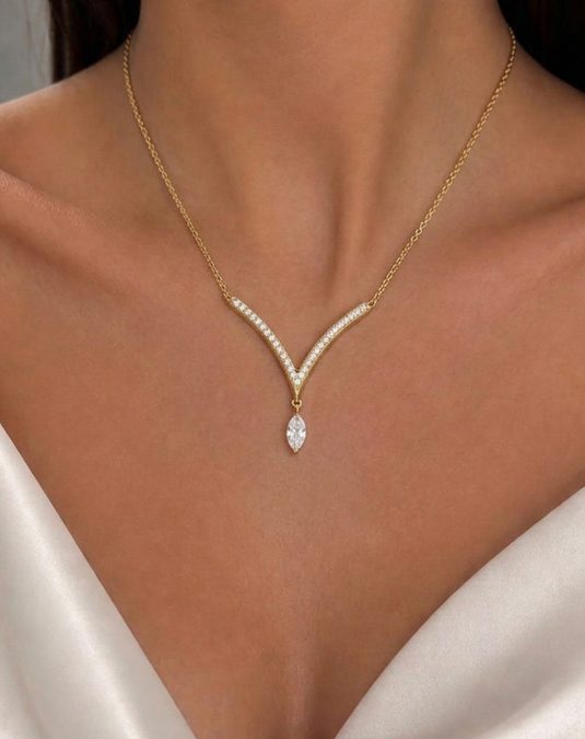 Aurelia V Drop 18K Yellow Gold Lab Moissanite Necklace