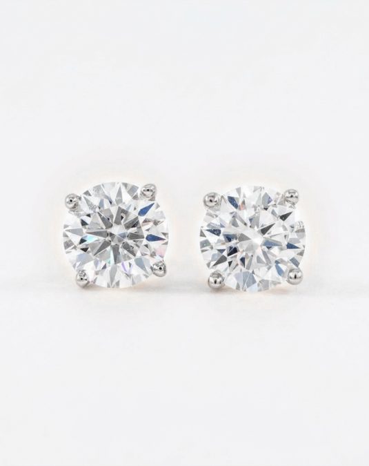 Seraphine Solitaire White Gold Lab Moissanite Jewelry Set