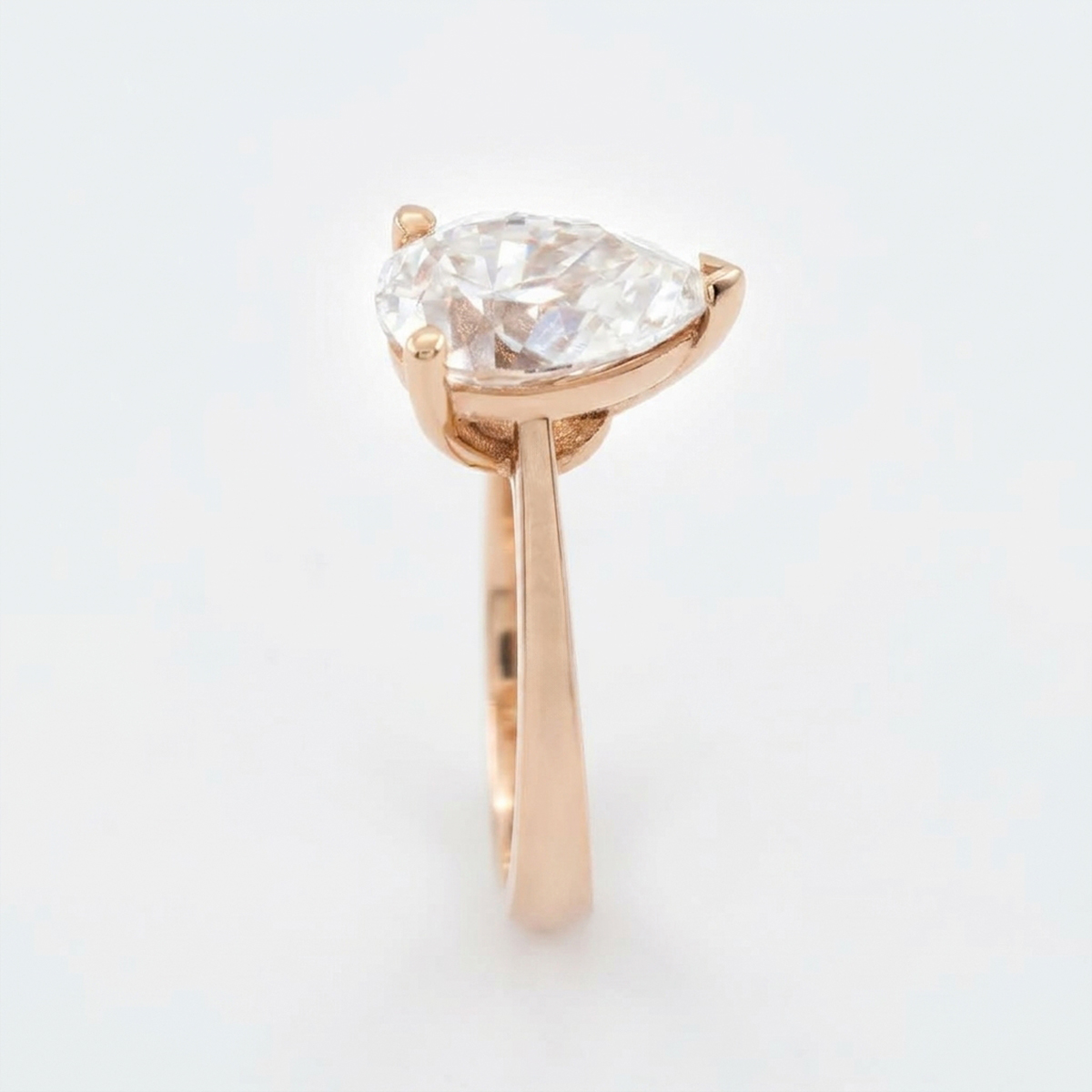 Roselle Pear-Cut 18K Rose Gold Lab Moissanite Ring - Image 2