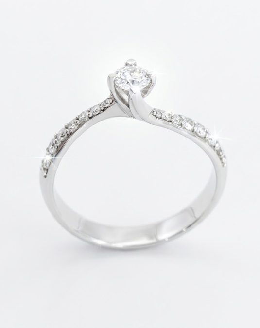 Evelisse Twist White Gold Lab Moissanite Ring