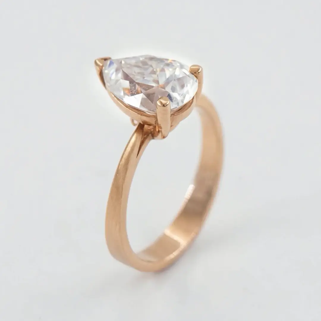 Roselle Pear-Cut 18K Rose Gold Lab Moissanite Ring