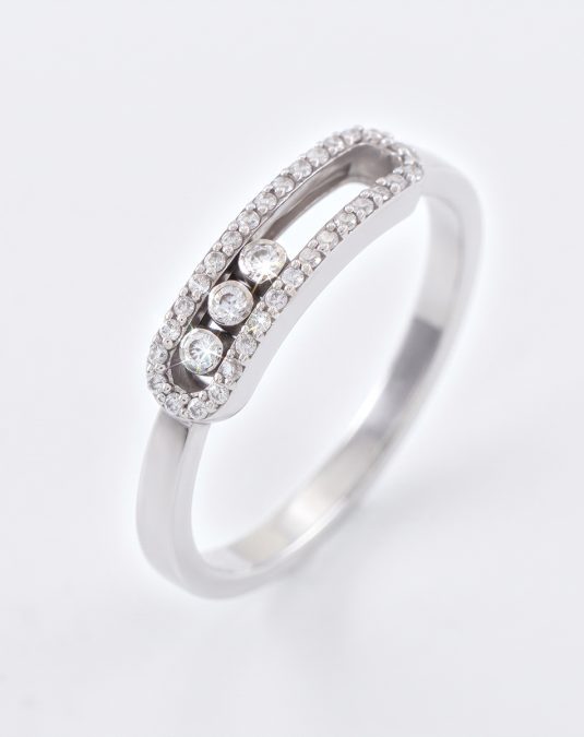 Elaris Cascade White Gold Lab Moissanite Ring