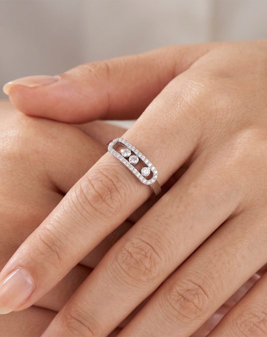 Elaris Cascade White Gold Lab Moissanite Ring