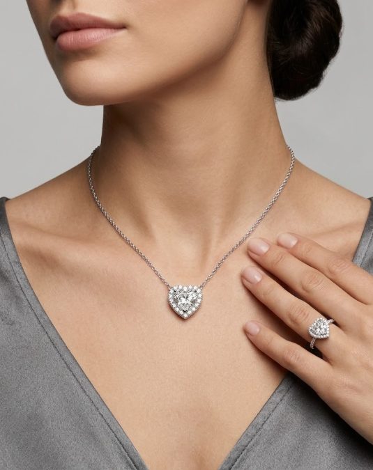 Amelisse Heart White Gold Lab Moissanite Jewelry Set