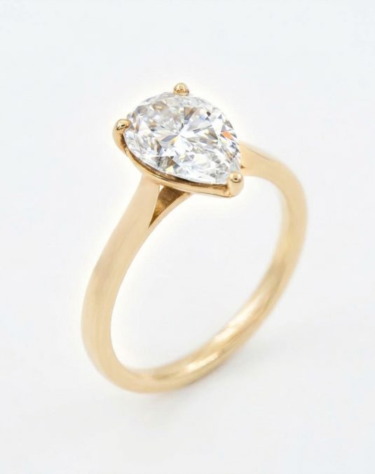 Aurelia Pear-Cut Yellow Gold Lab Moissanite Ring