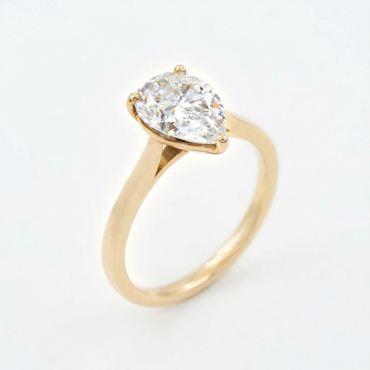 Aurelia Pear-Cut Yellow Gold Lab Moissanite Ring