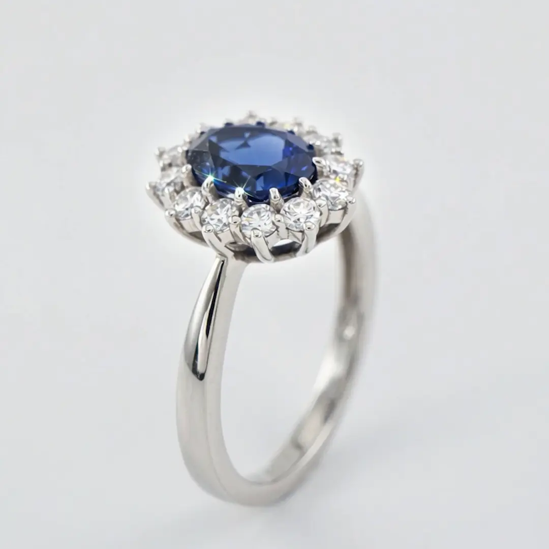 Saphira Oval Halo White Gold Lab Moissanite Ring