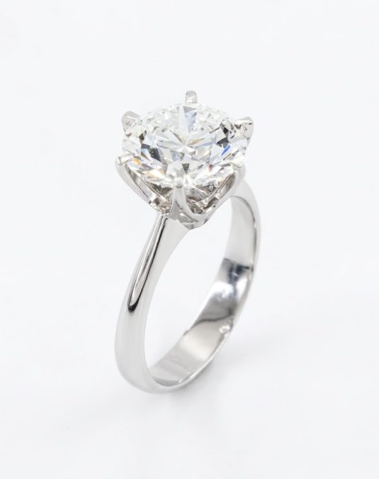Aurelia Solitaire 18K White Gold Lab-Grown Diamond Ring