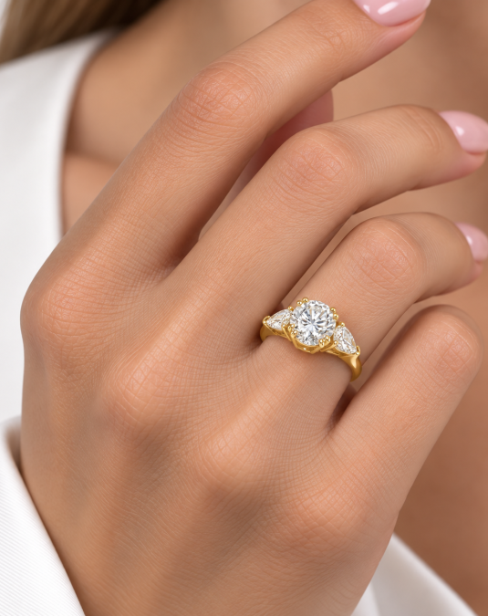 Aurelia Trinity 18K Yellow Gold Lab-Grown Diamond Ring