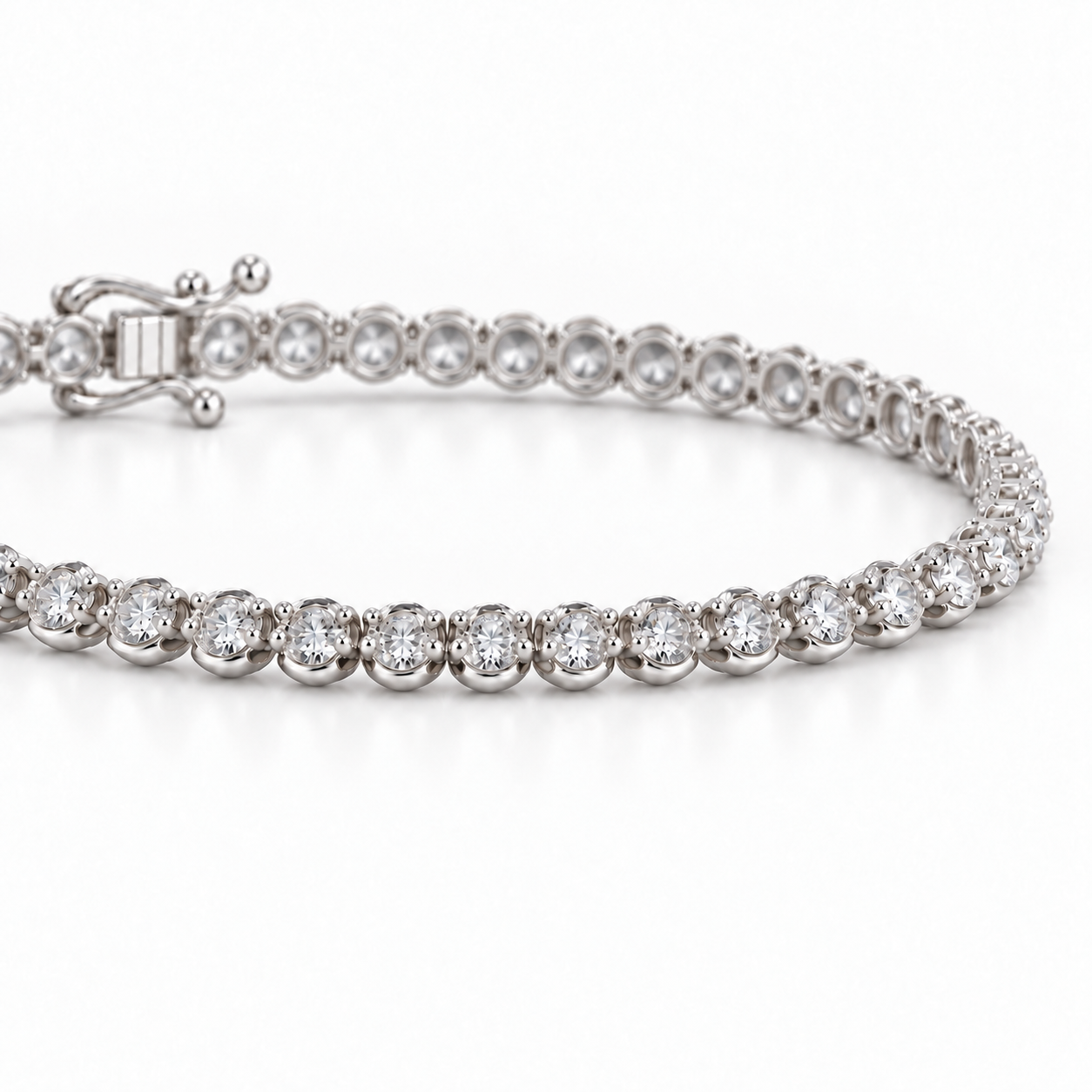 Round Crown Link 18K White Gold Lab Moissanite Tennis Bracelet