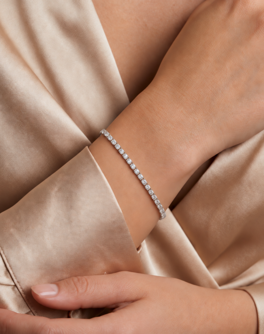 Round Lab Moissanite 18K White Gold Tennis Bracelet